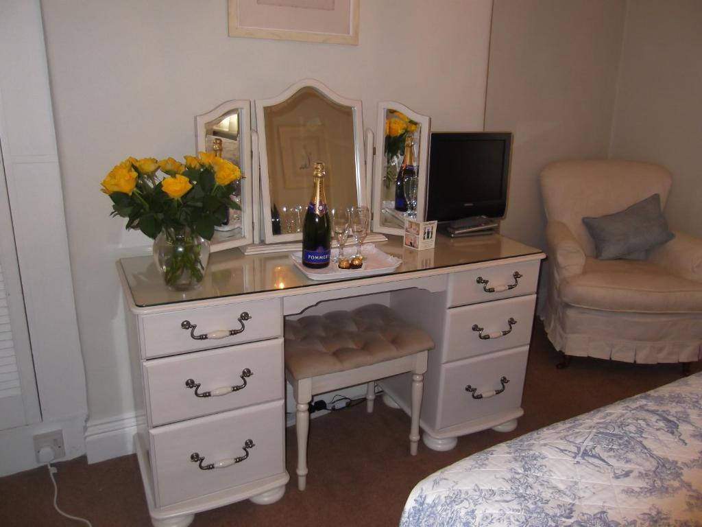 Courtland Hotel Stratford-upon-Avon Bilik gambar