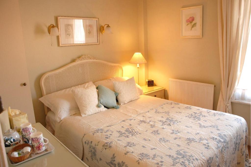 Courtland Hotel Stratford-upon-Avon Bilik gambar